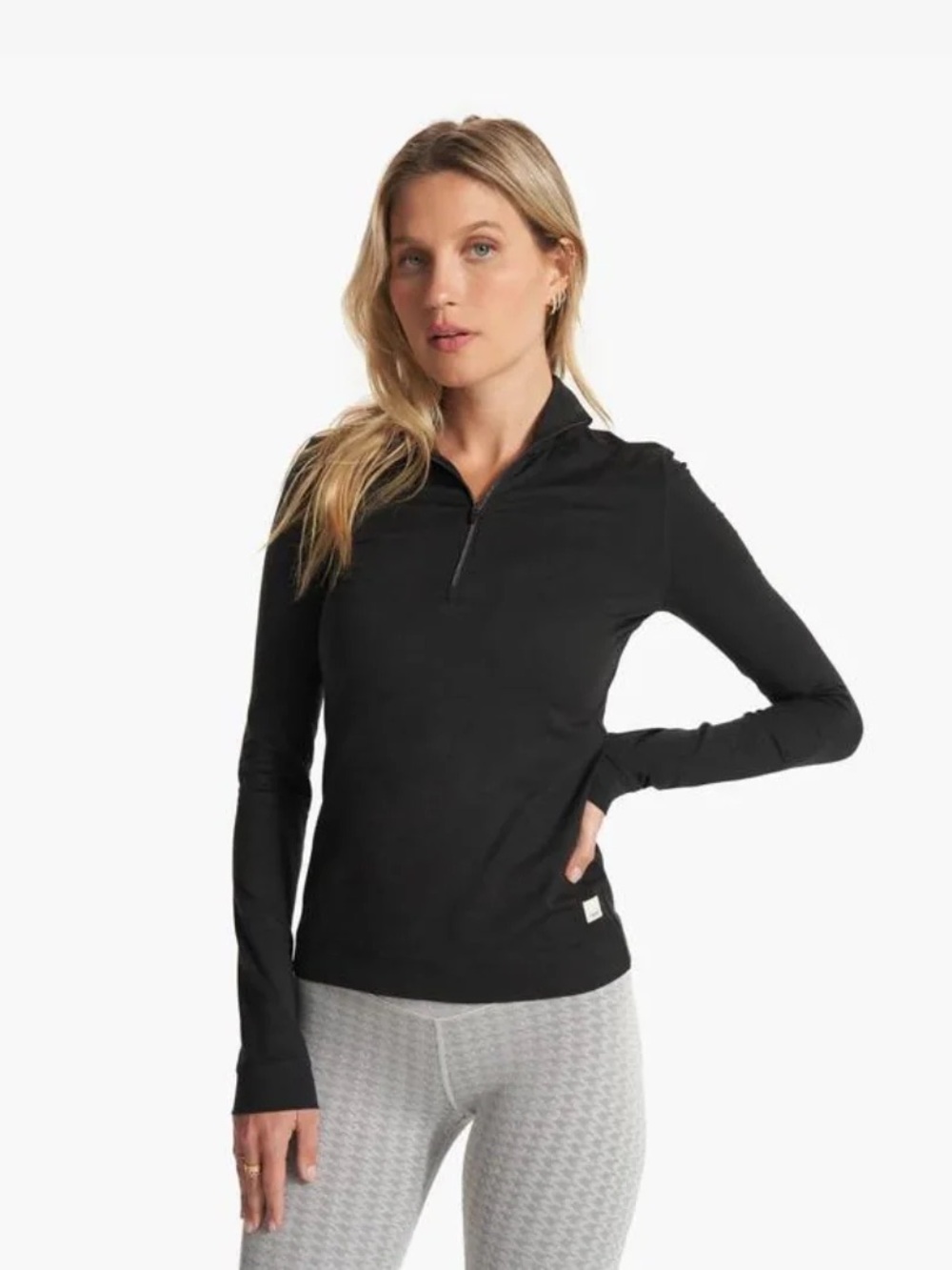 Vuori Halo Essential Half Zip in Dark Heathered Gray Women's Medium